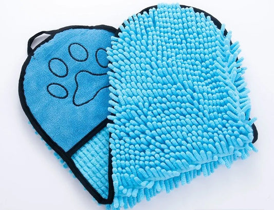 Gloved Pet Bath Towel